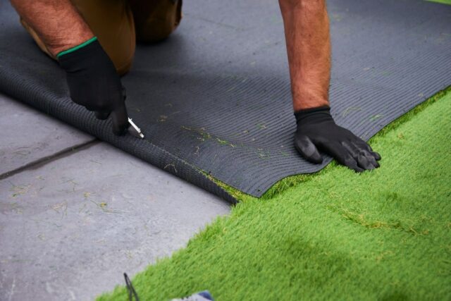How to lay artificial turf