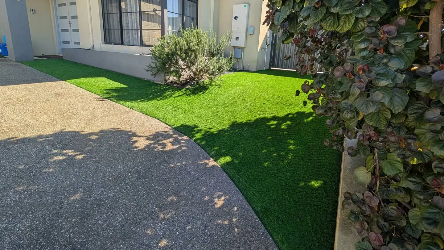 Artificial grass front lawn installed by Jays Synthetic Grass at a Perth home
